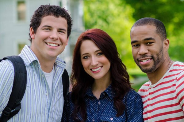 Building a Youth Ministry That Connects with Teens