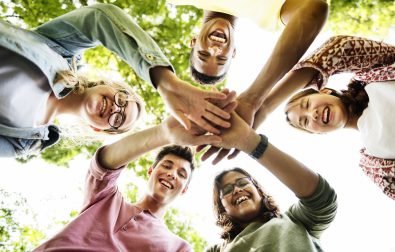 Building a Youth Ministry That Connects with Teens