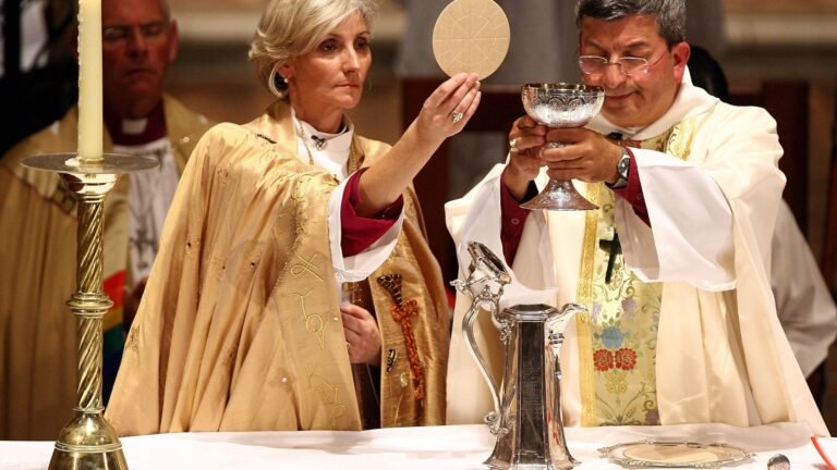 Responsibilities Of Armor Bearers In Church